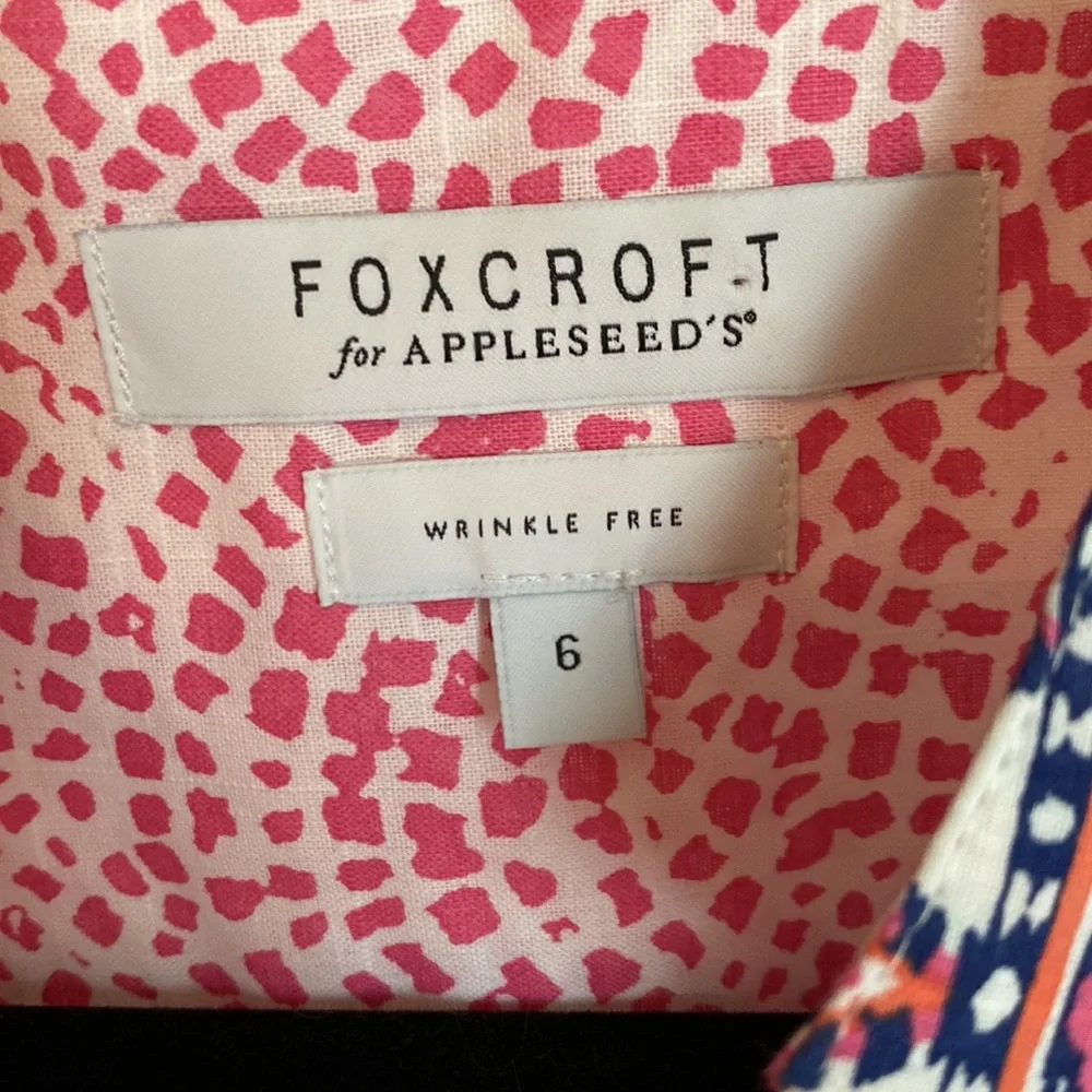 Foxcroft for Appleseed’s wrinkle-free tunic - Picture 2 of 6